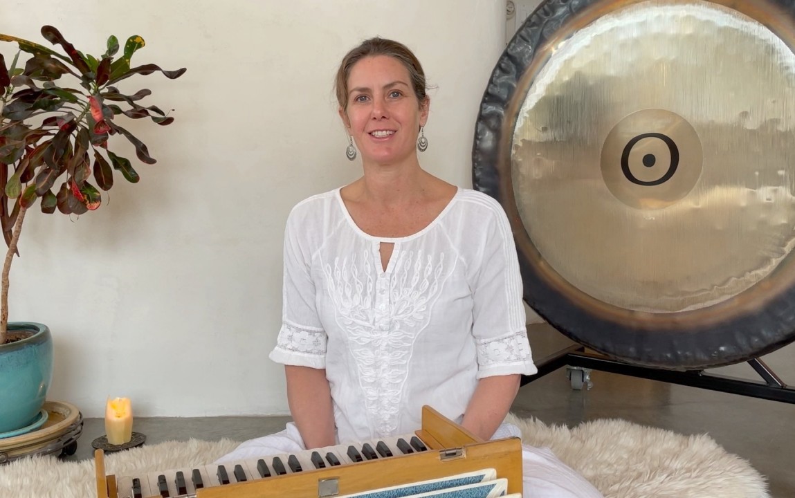 Prosperity Singing Mantra