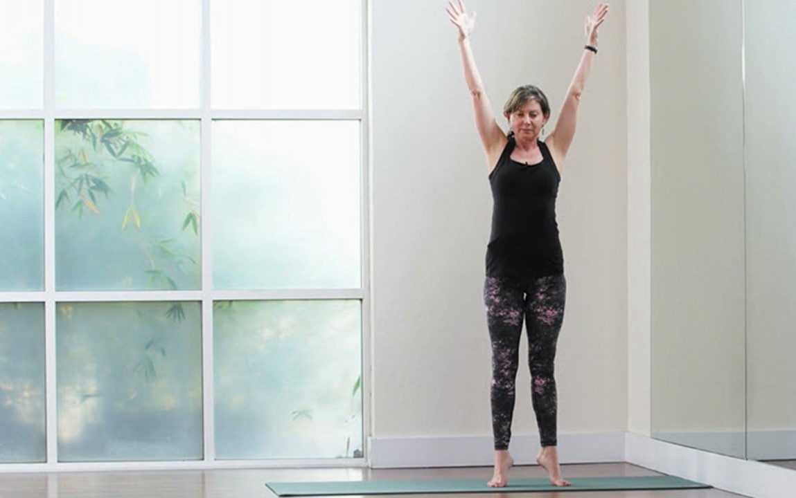 Yoga en Silla para el Trabajo 4